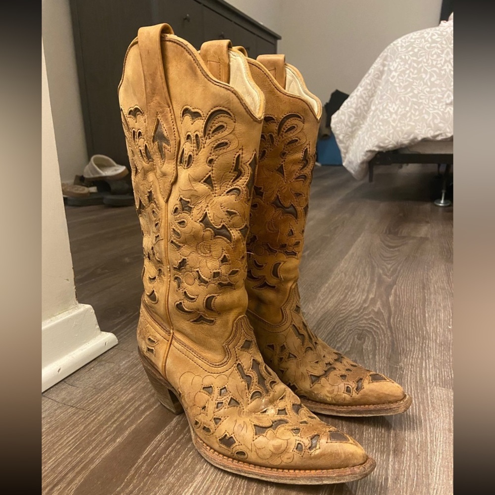 Real genuine cowhide boots SOLD